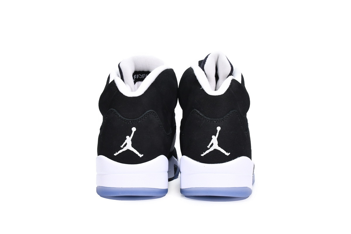 1AE451F7C8511.jpg