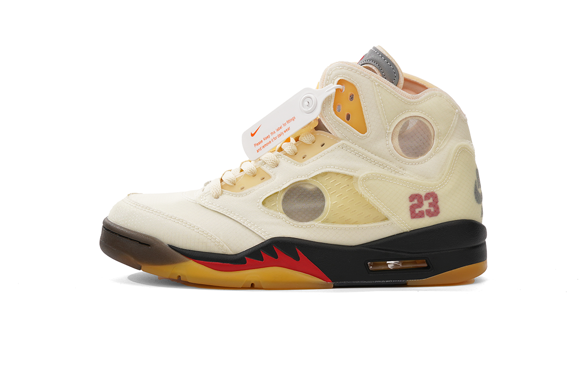 1AE451FBCF512.png