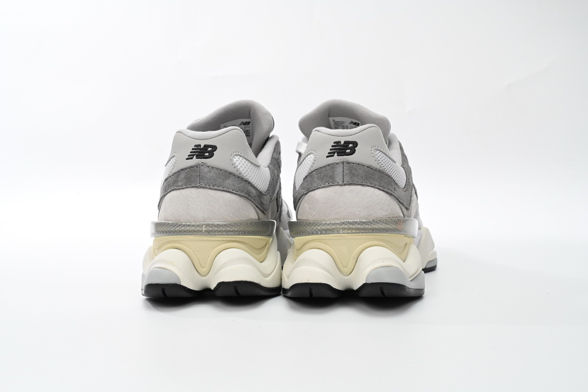 1AE4796D86B14.jpg
