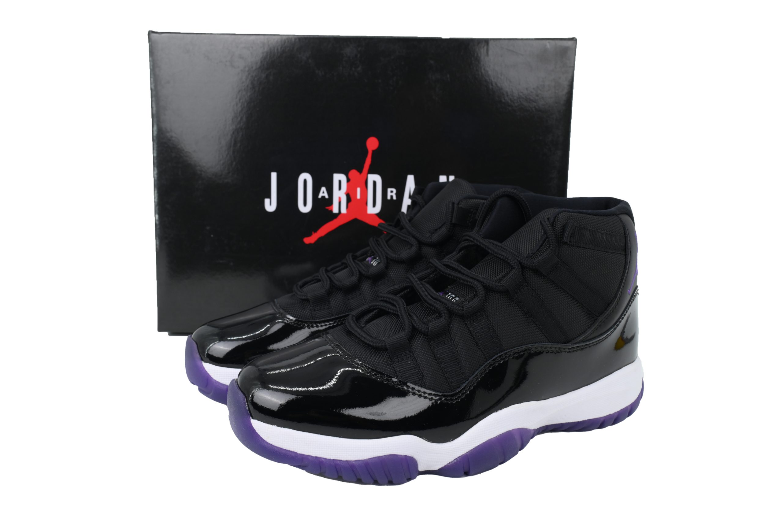 air_jordan_11_retro_blackish_purple_ct8812_999_1D1EEDF5C9311.jpg