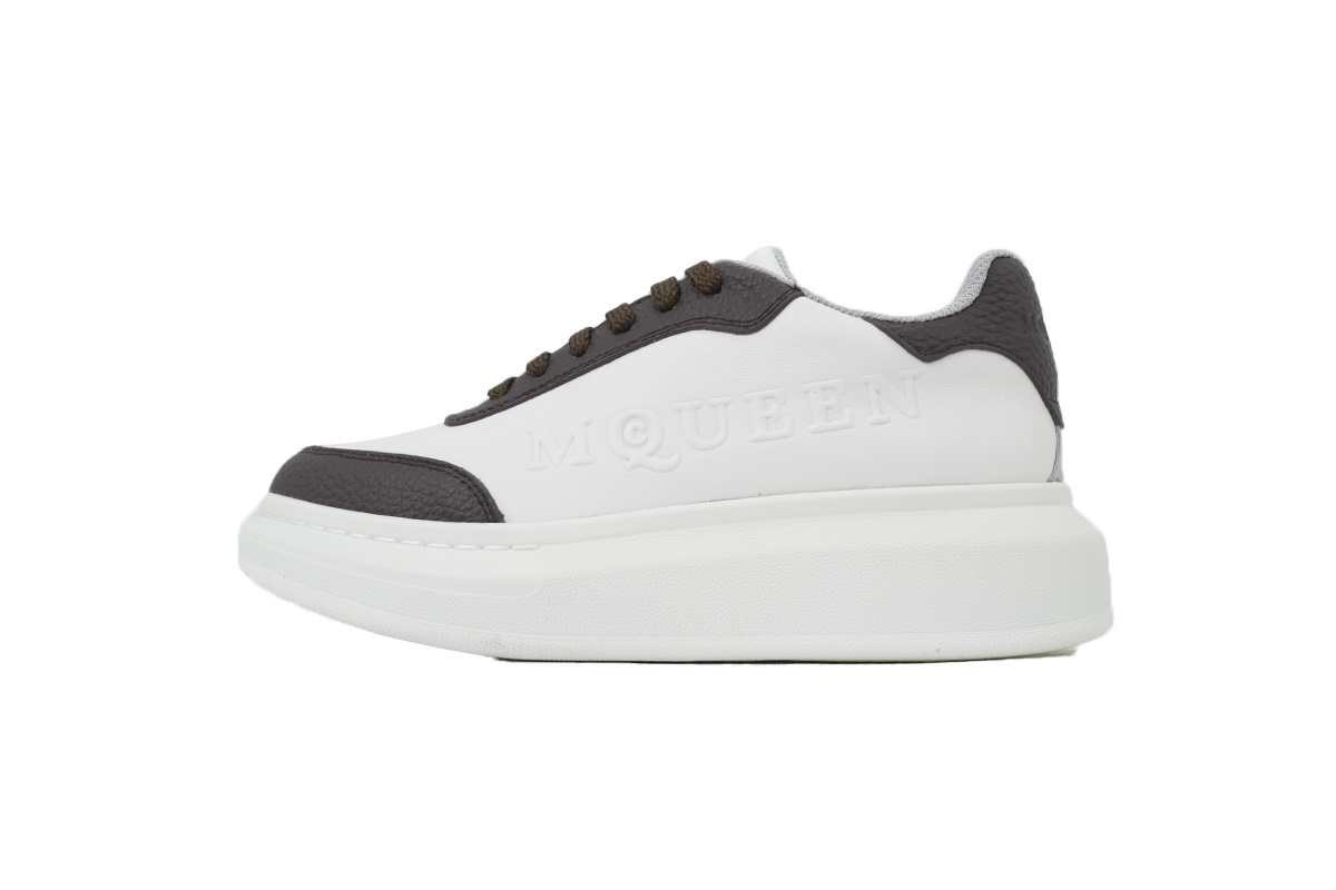 alexander_mcqueen_oversized_sneakers_white_taupe_1D496ACE51616.jpg
