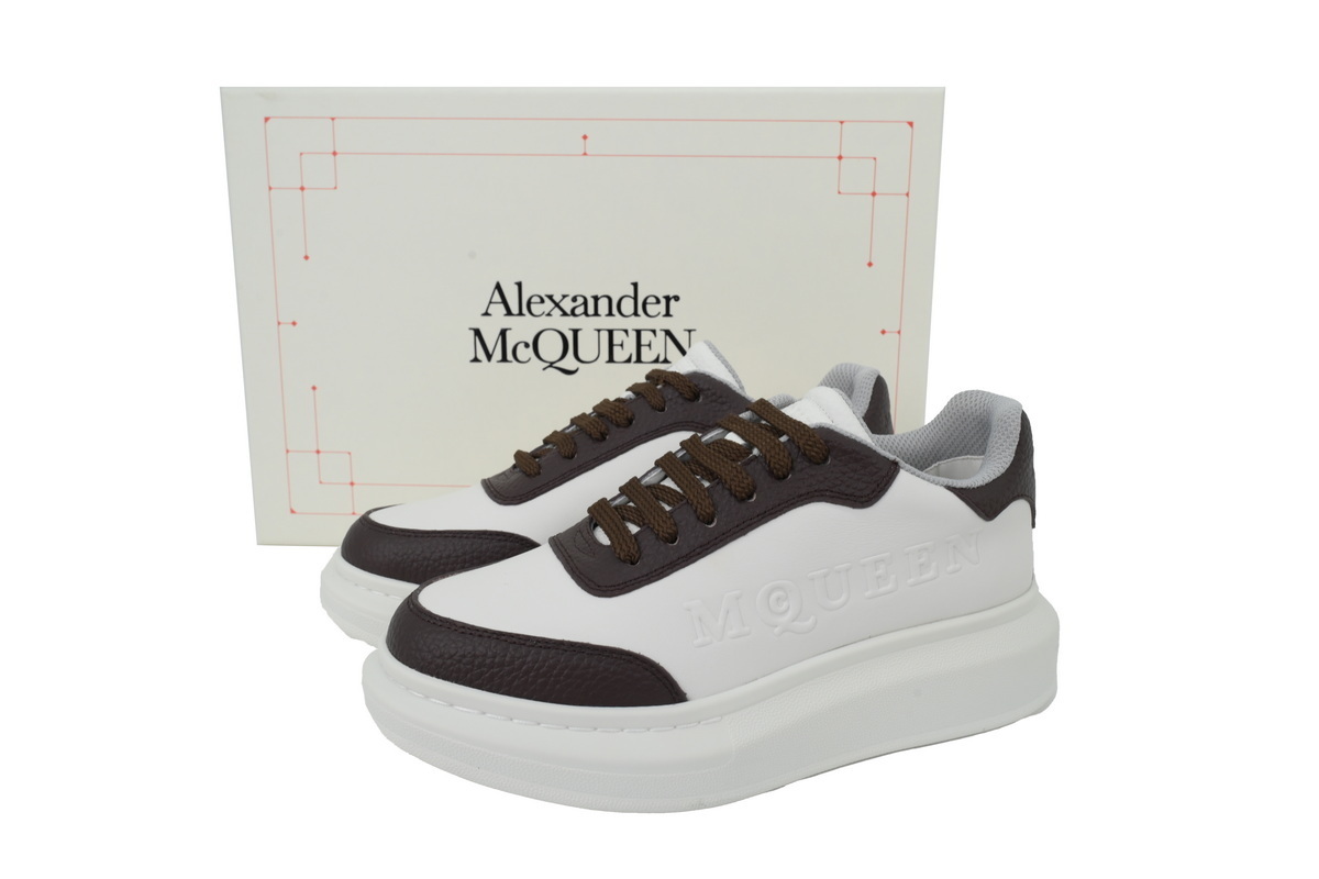 alexander_mcqueen_oversized_sneakers_white_taupe_1D496ACF1BC1F.jpg