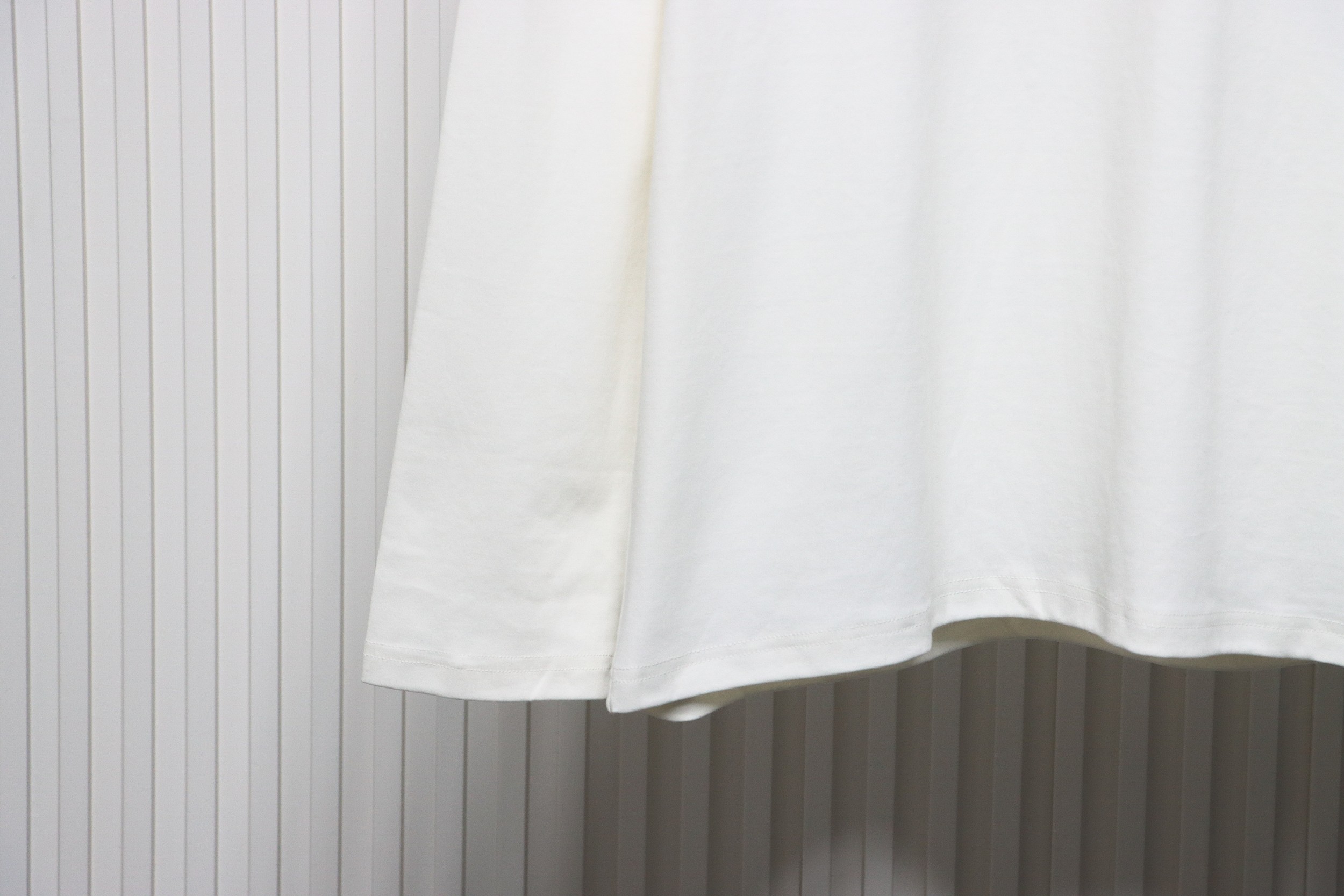 ami_long_sleeve_t_shirt_white_1B55FC829E012.jpg