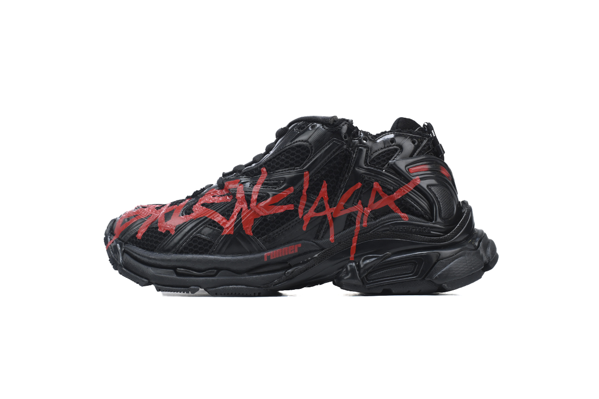 balenciaga_runner_graffiti_black_red_677403w3rbq1060_1B893B6486D18.jpg
