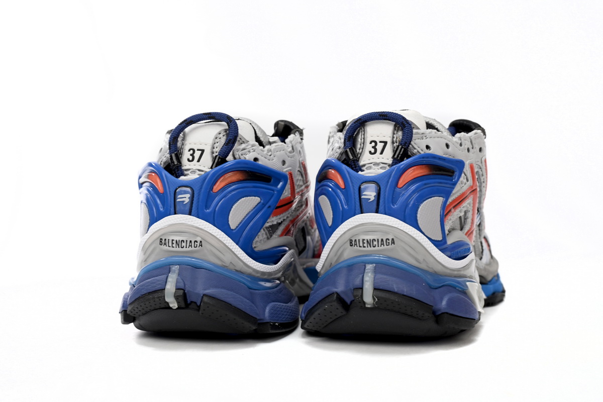 balenciaga_runner_grey_blue_red_black_677403w3rb61264_1B86CF88B3B1D.jpg