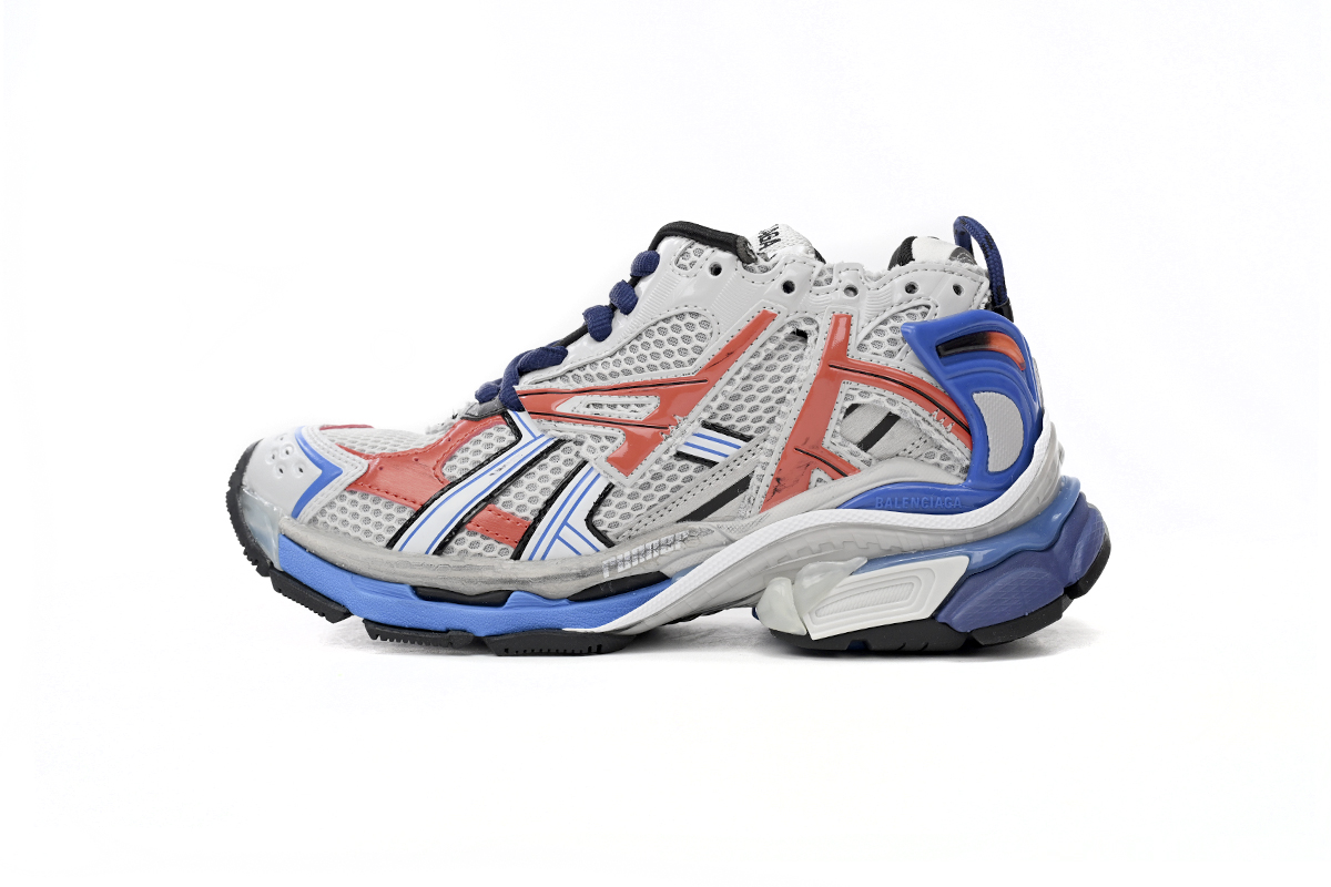 balenciaga_runner_grey_blue_red_black_677403w3rb61264_1B86CF88C5E1A.jpg