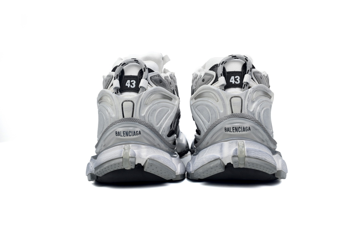 balenciaga_runner_grey_white_black_772774w3rny9012_1B867C18E681E.jpg