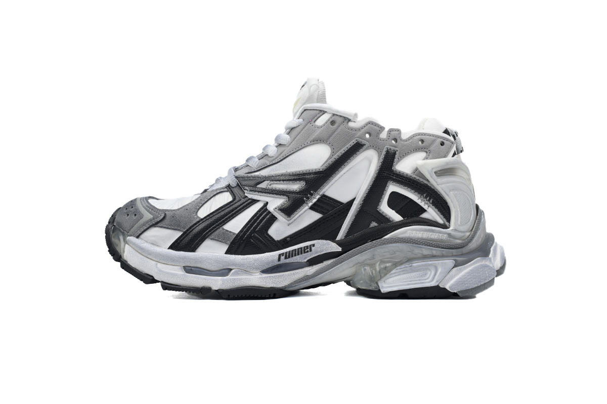 balenciaga_runner_grey_white_black_772774w3rny9012_1B867C18F4716.jpg