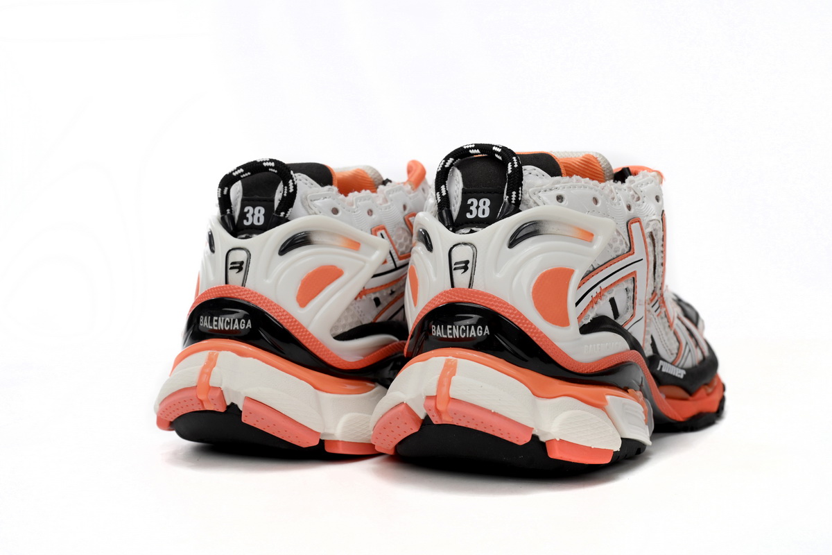 balenciaga_runner_orange_677402w3rb79051_1B89585DF1018.jpg