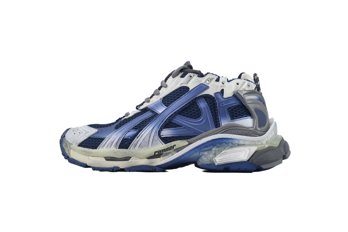 balenciaga_runner_sneaker_gradient_beige_navy_772774_wrung_2410_1C7CCBBA6C518.jpg