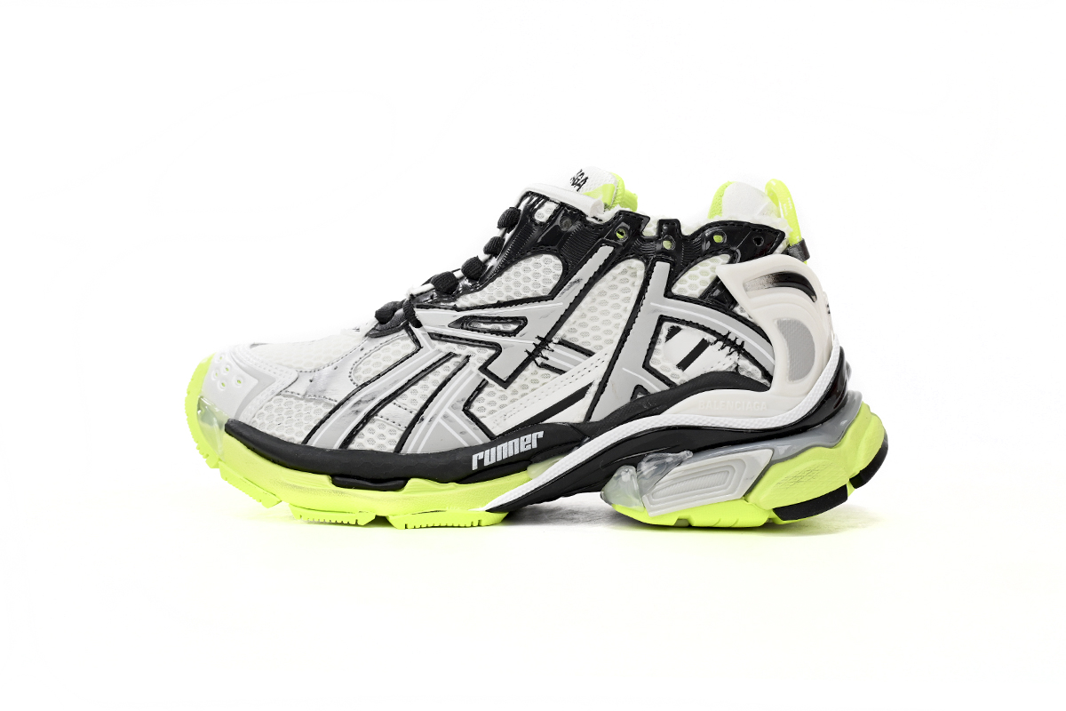 balenciaga_runner_white_neon_yellow_677403w3rbp1093_1B890BB846819.jpg