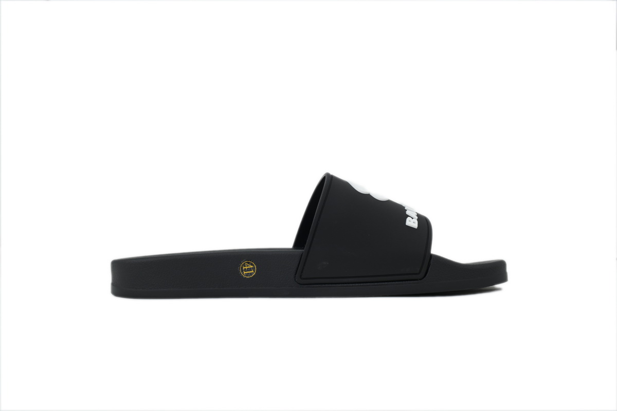 balenciaga_sandal_rubber_pool_slide_black_1E3123E3FF81D.jpg