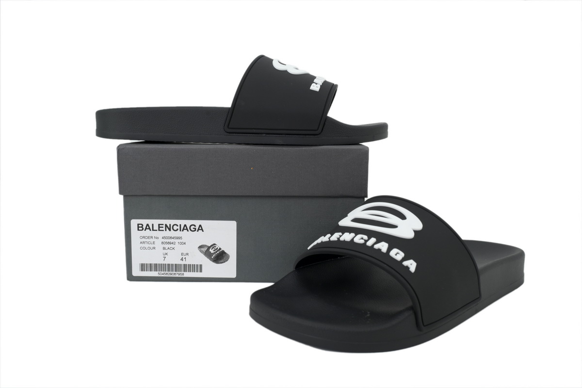 balenciaga_sandal_rubber_pool_slide_black_1E3123E436814.jpg