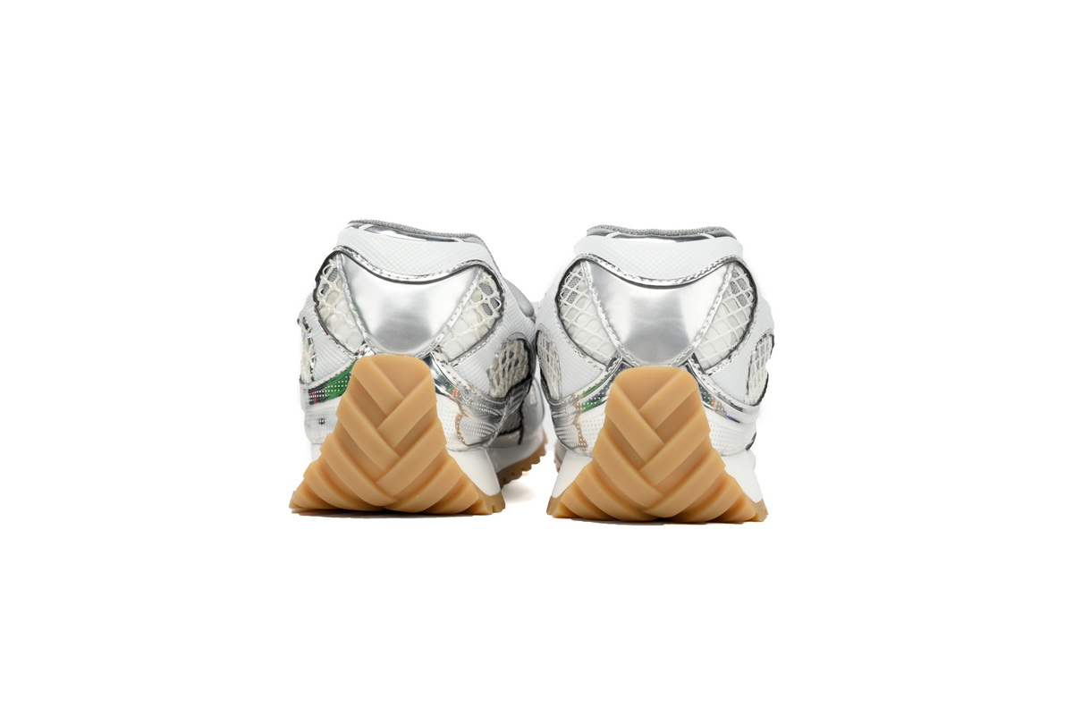 bottega_veneta_orbit_silver_white_741357v2x401425_1BB28BD790C1C.jpg