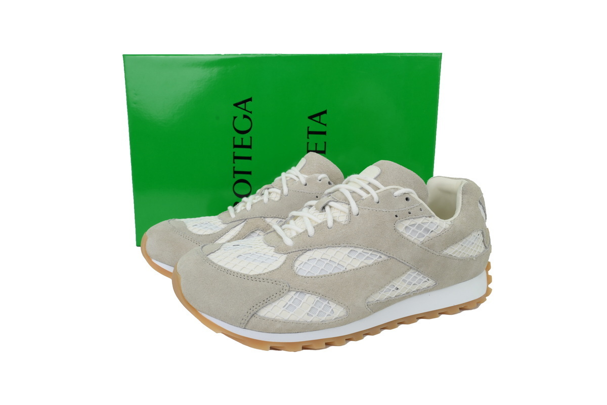 bottega_veneta_orbit_suede_gray_1D683C4D90319.jpg