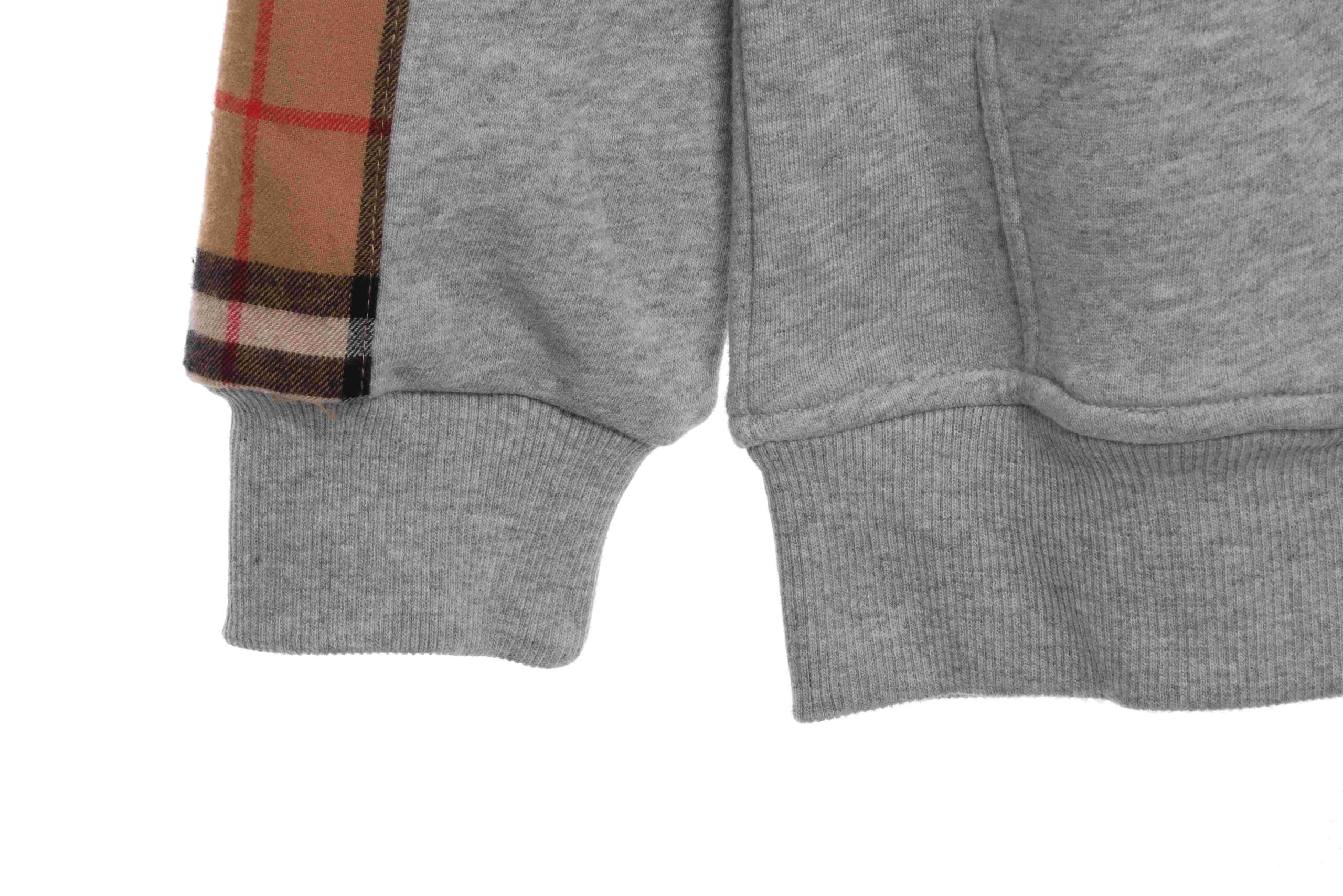 burberry_zip_up_hoodie_grey_1B547D57B7D11.jpg