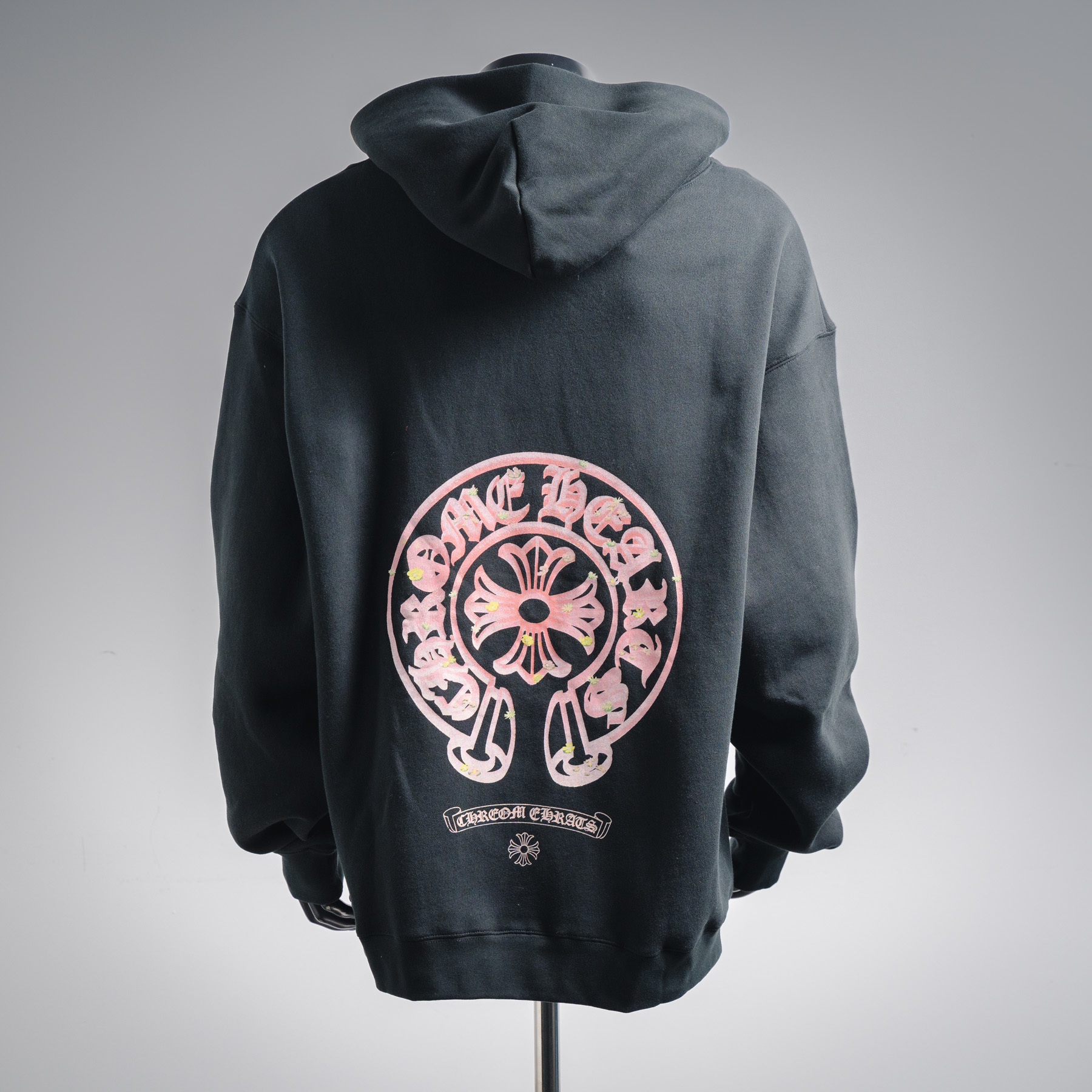 chrome_hearts_25fw_horseshoe_hoodie_pink_black_1D3388E943C18.jpg