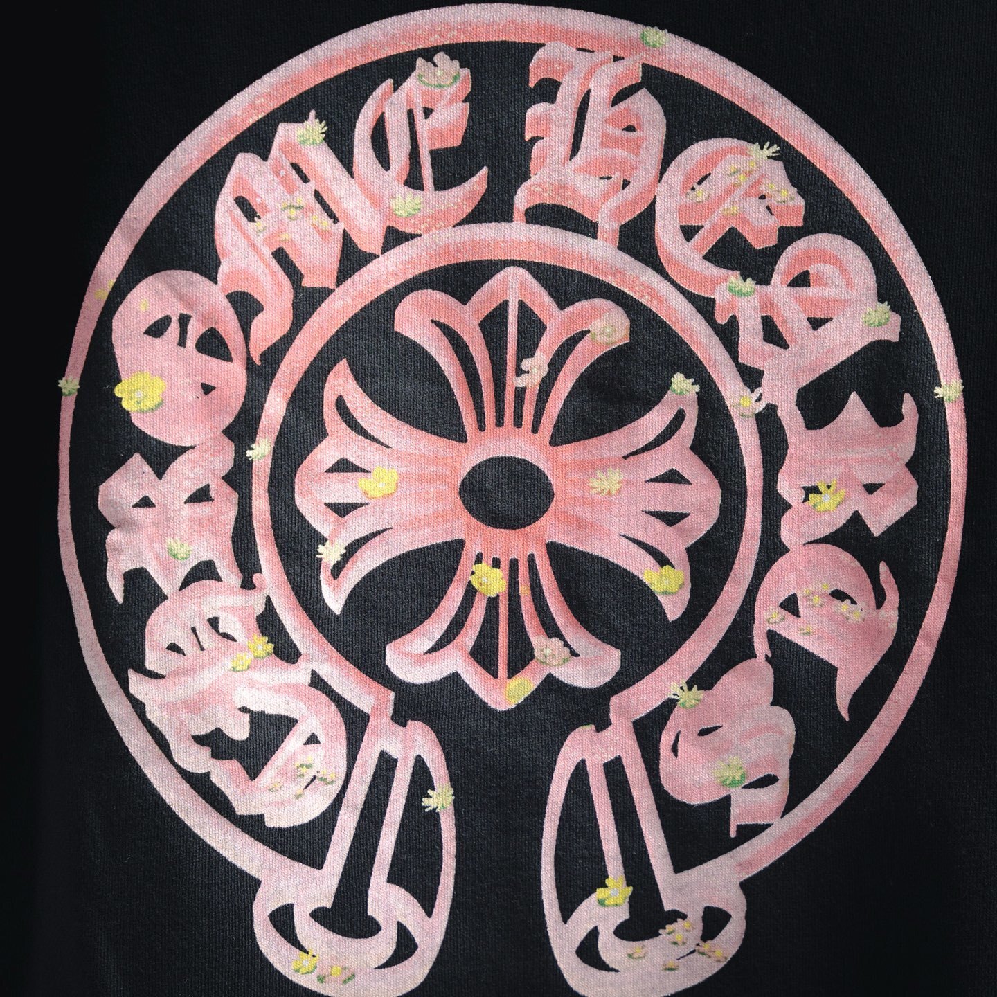 chrome_hearts_25fw_horseshoe_hoodie_pink_black_1D3388EA53618.jpg