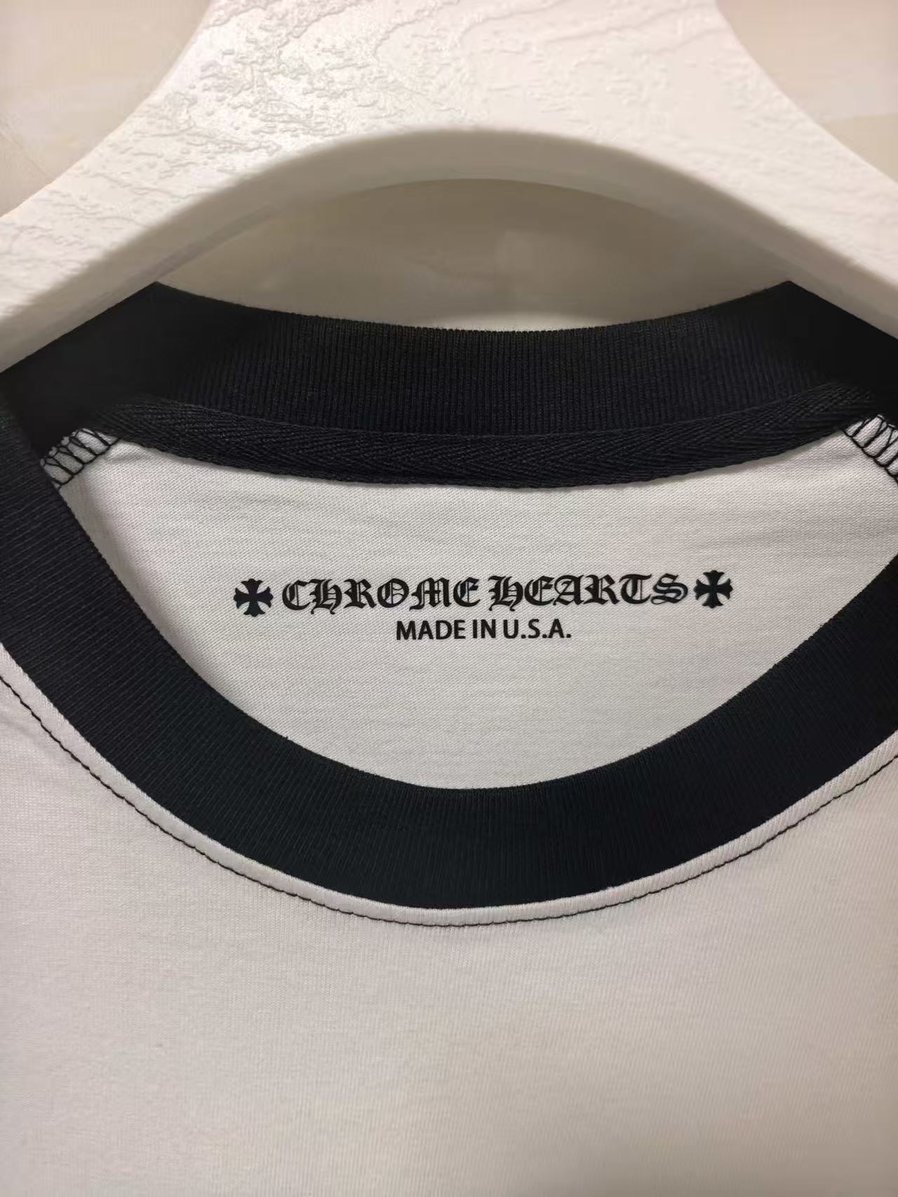 chrome_hearts_dagger_long_sleeve_baseball_3_4_shirt_white_black_1E0168912FC1A.jpg