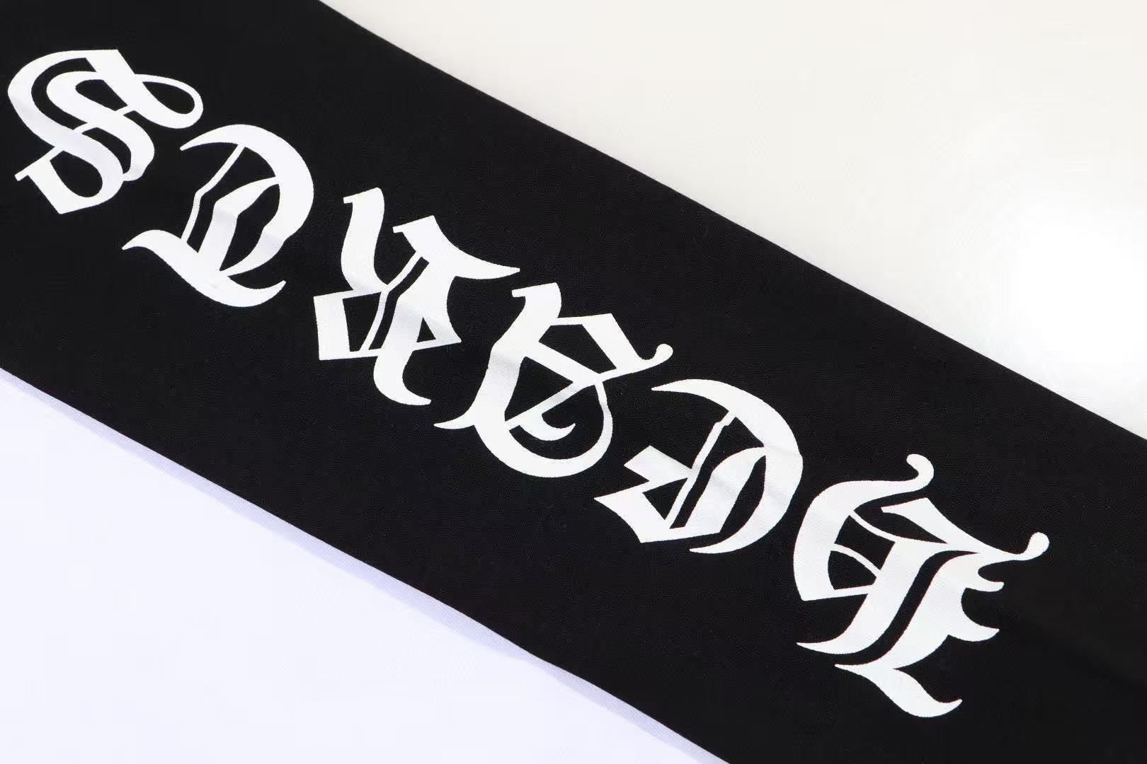 chrome_hearts_long_sleeve_shirt_white_black_y82__1E016E79D361B.jpg