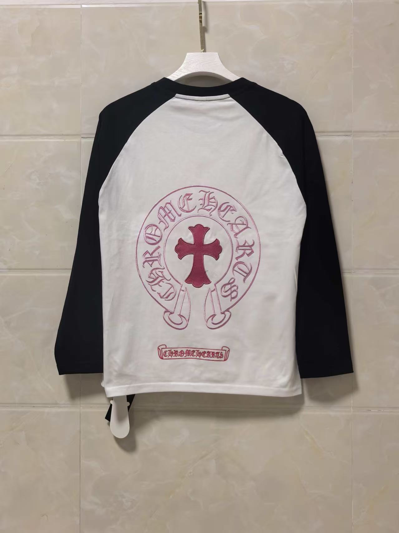 chrome_hearts_long_sleeve_shirt_white_black_y85__1E0A75DBF641A.jpg