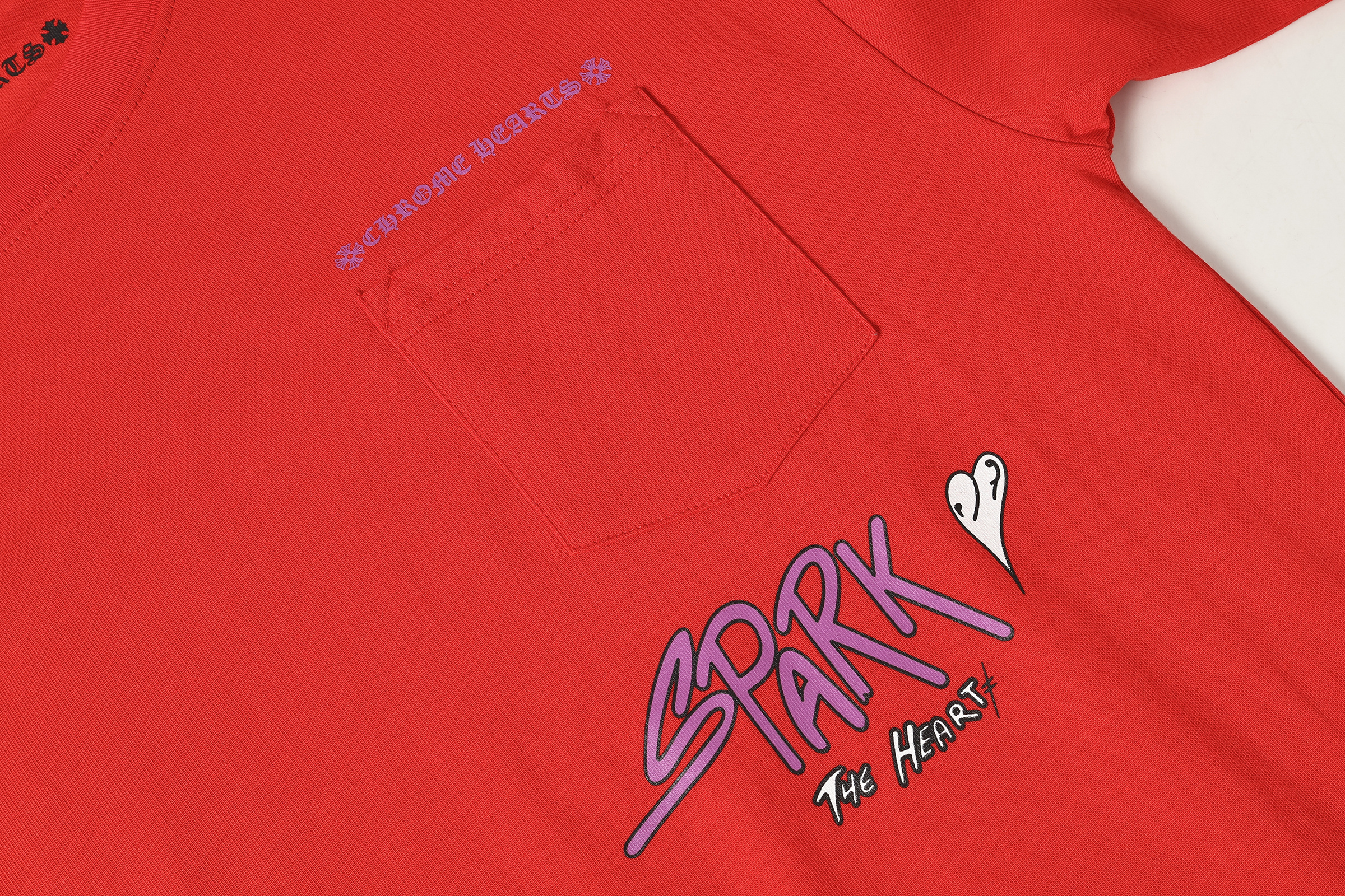 chrome_hearts_matty_boy_spark_sick_heart_tee_red_1DDD636EB001C.jpg