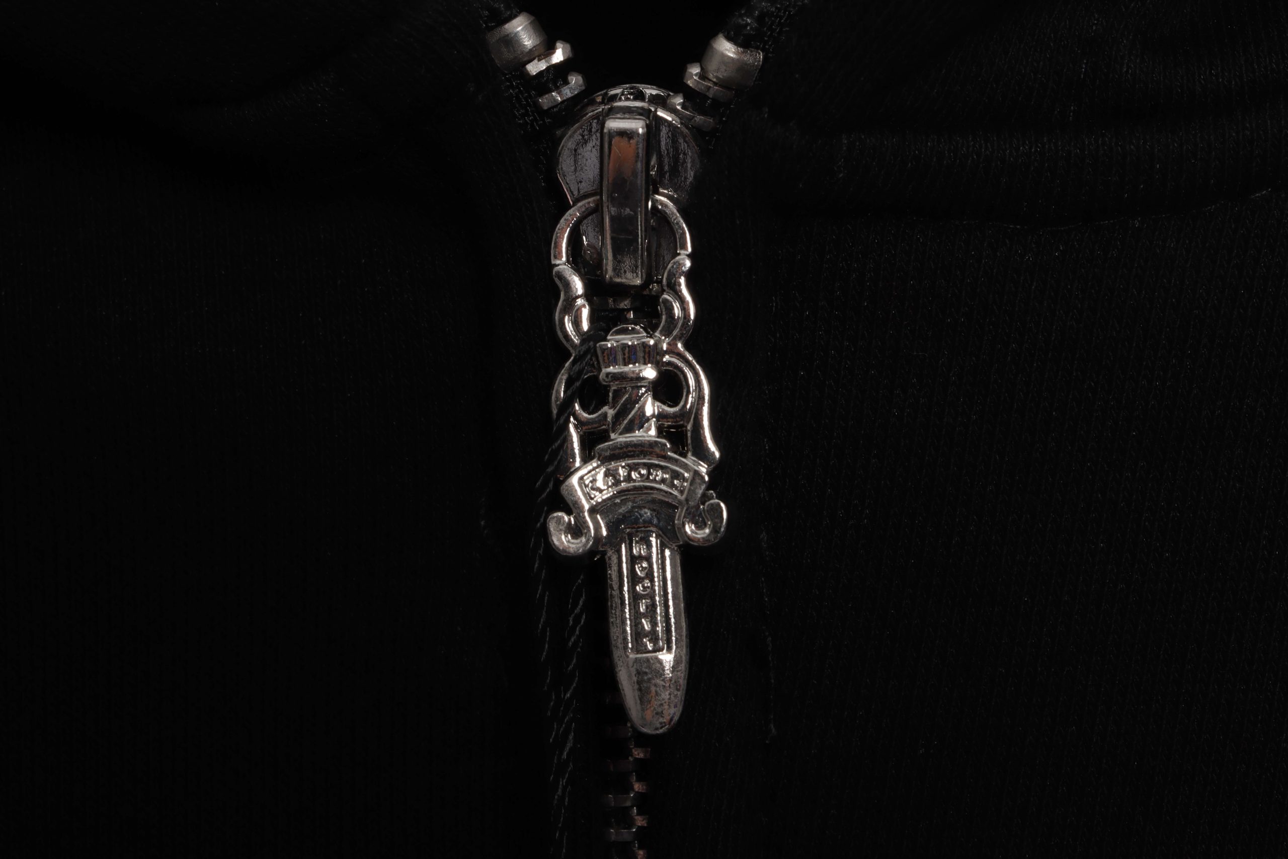 chrome_hearts_red_triple_cross_zip_up_hoodie_1B42A734B9E1D.jpg