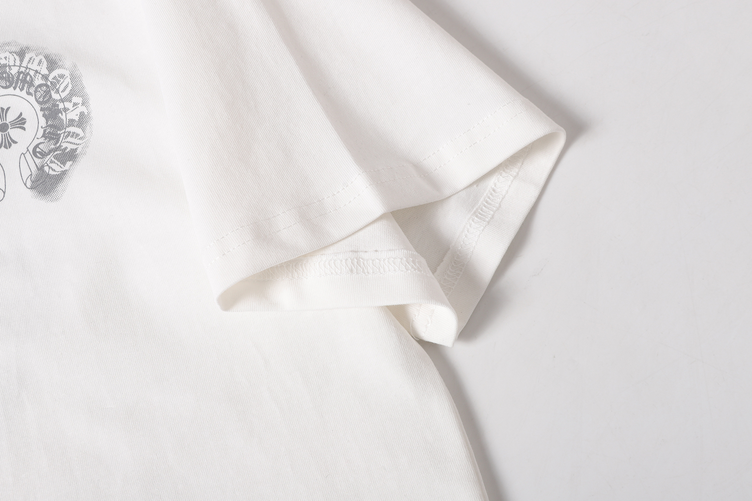 chrome_hearts_t_shirt__2263_1DFB1368BDD19.jpg