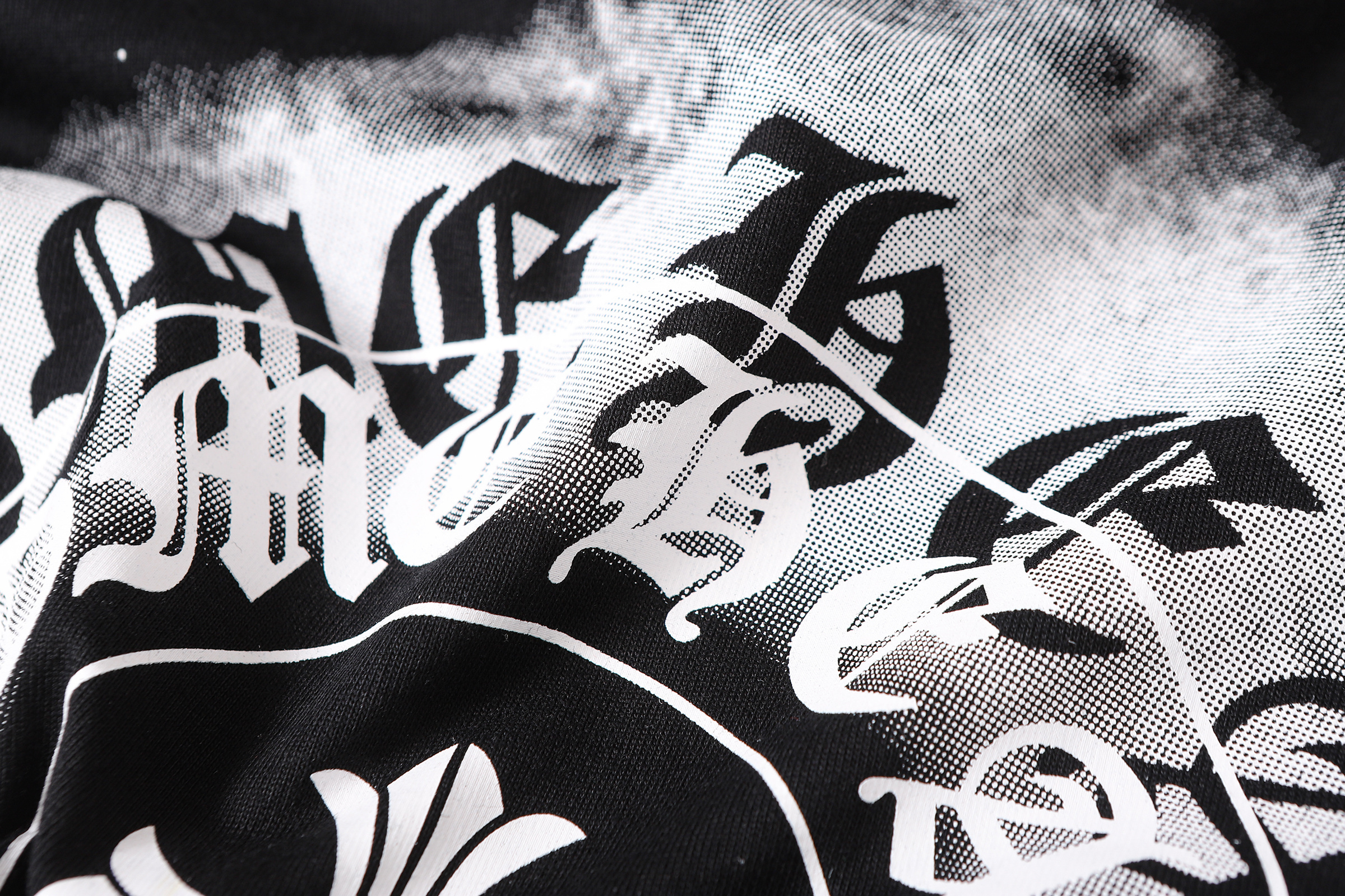 chrome_hearts_t_shirt__2263_1DFB13691F712.jpg