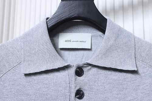 copy_of_ami_paris_heart_sweater_navy_1E8C82F53901B.jpeg