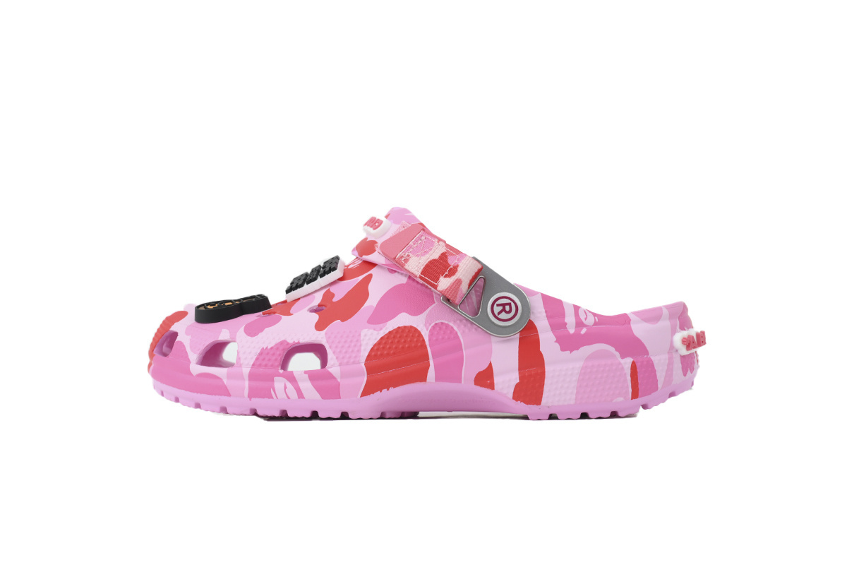 crocs_classic_clog_a_bathing_ape_abc_camo_pink_209627_6i2_1DF1F76BB1119.jpg