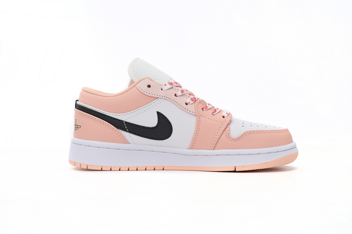 jordan_1_low_light_arctic_orange_pink_553560_800_1BD1730C5EA1B.jpg