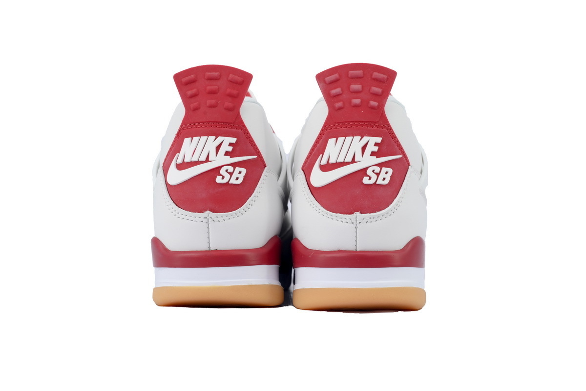 jordan_4_retro_sb_varsity_red_dr5415_106_1D30E6A2E9D15.jpg