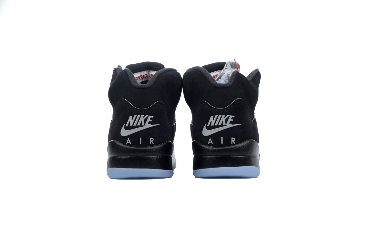 jordan_5_retro_og_black_metallic_reimagined_hf3975_001_1B960F5C8971F.jpg