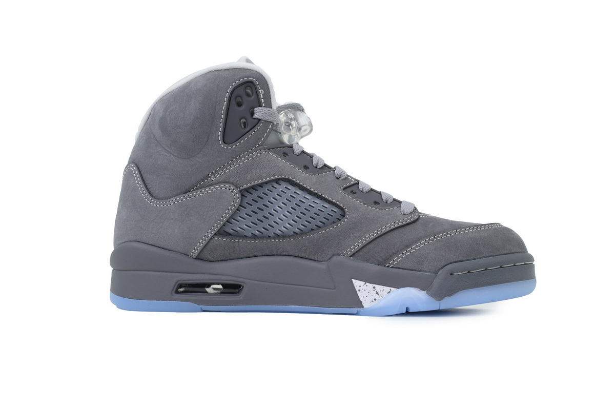 jordan_5_retro_wolf_grey_2026_dd0587_002_1D66F6AEE2118.jpg