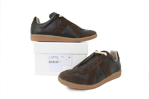 maison_margiela_replica_dark_brown_1E7BBC750E318.jpg