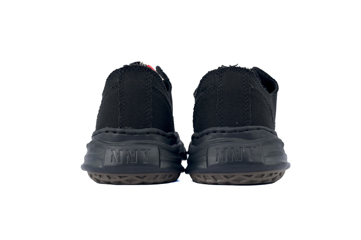 maison_mihara_yasuhiro_hank_og_sole_canvas_low_black_no_786_a05fw702_1CF4907FB6419.jpg