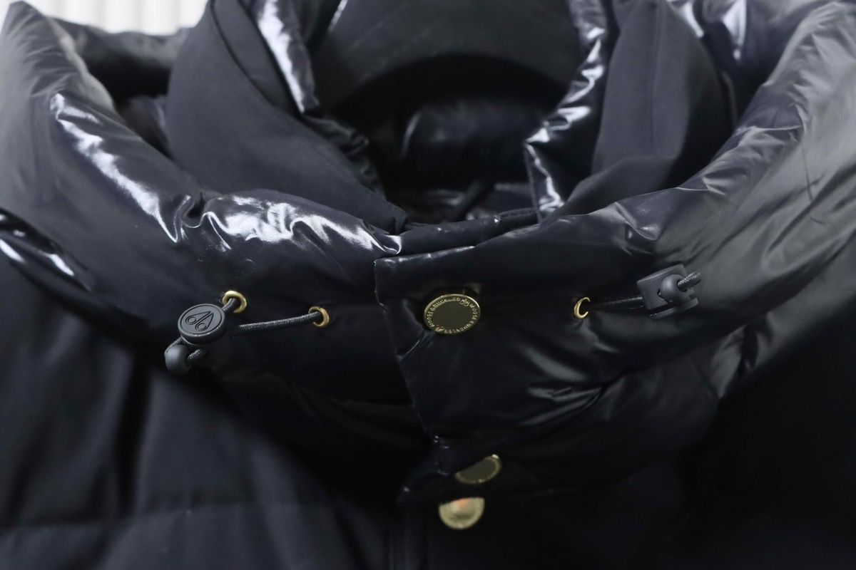 moose_knuckles_gold_series_nyluxe_suthep_down_jacket_black_1D23B23F0061A.jpg