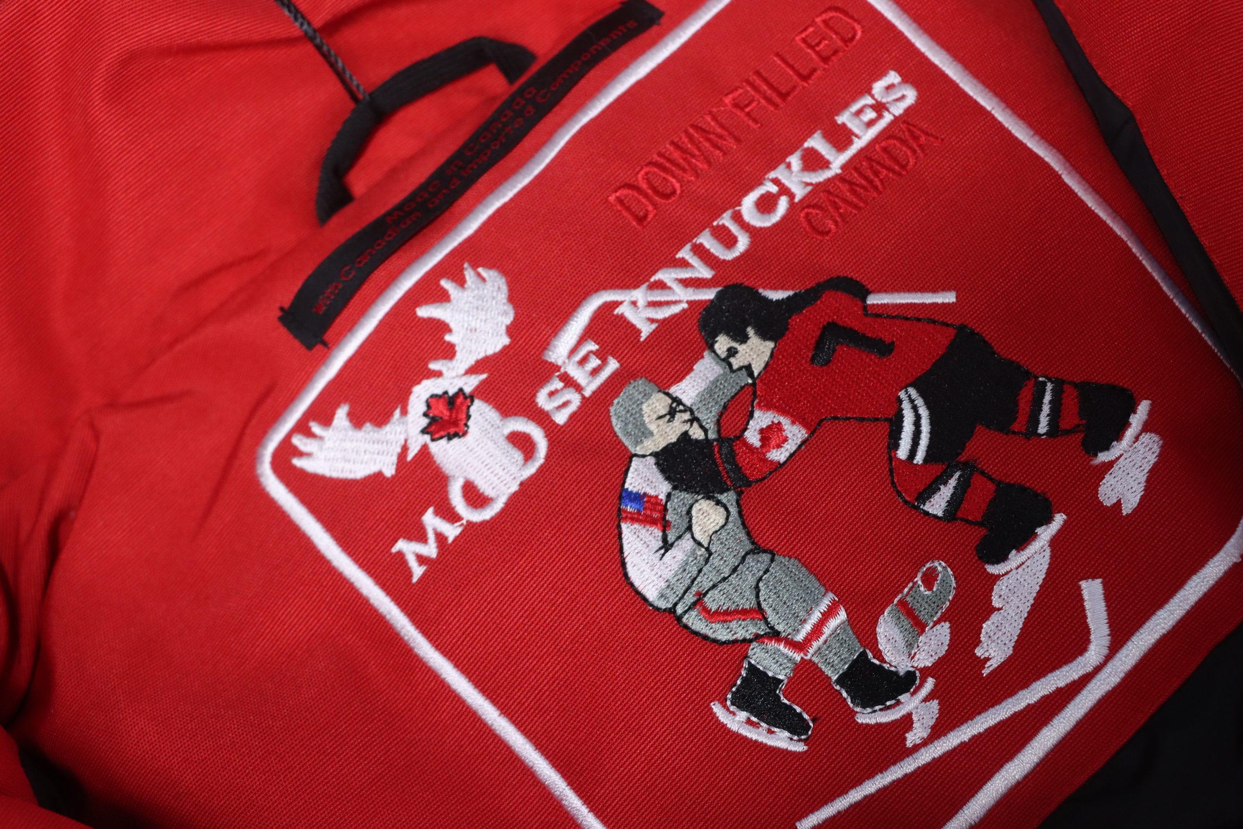 moose_knuckles_original_stirling_parka_red_1CF49F28F8F15.jpg