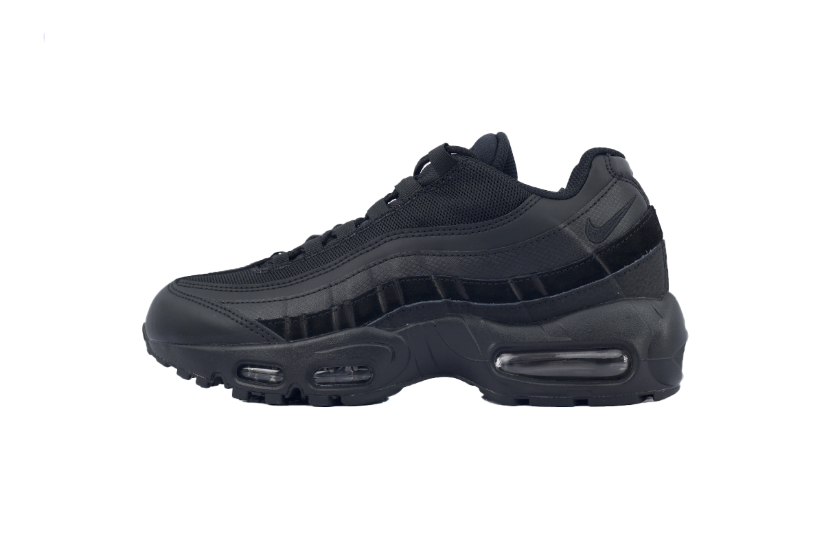 nike_air_max_95_essential_triple_black_ci3705_001_1C78FD7F3AB15.jpg