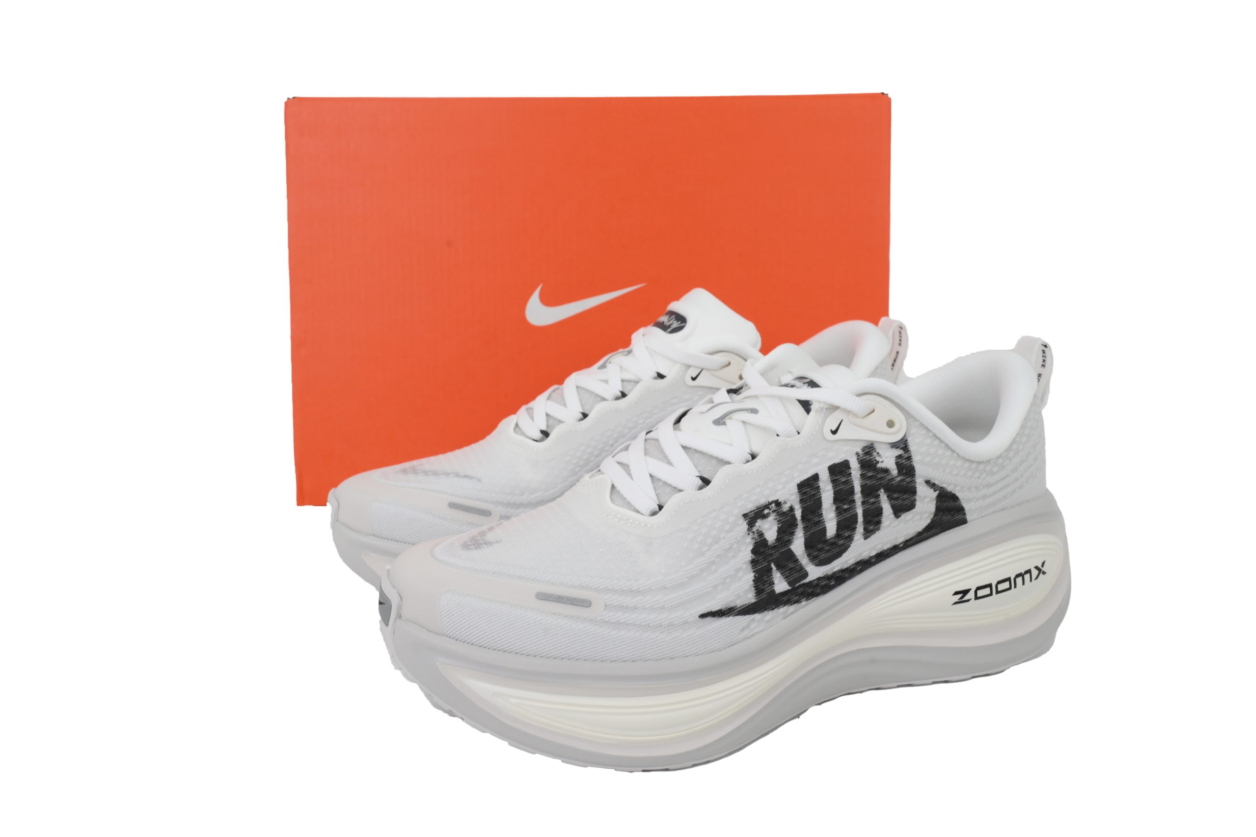 nike_vomero_plus_run_ih2268_100_1D684FDD4041C.jpg