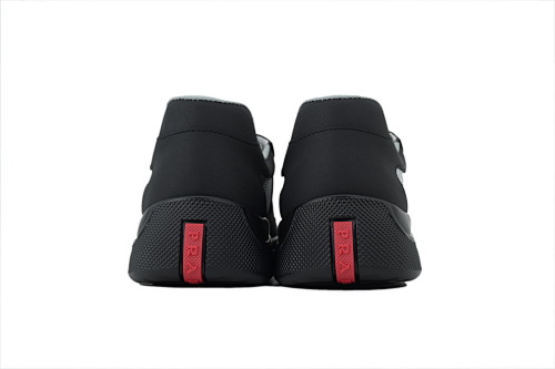 prada_america_s_cup_soft_rubber_black_4e6500_3llj_f0002_f_025_1E822D5F0DE1E.jpg