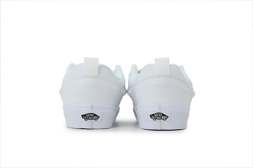 vans_knu_skool_true_white_vn0009qcw00_1E89DA07AC612.jpg