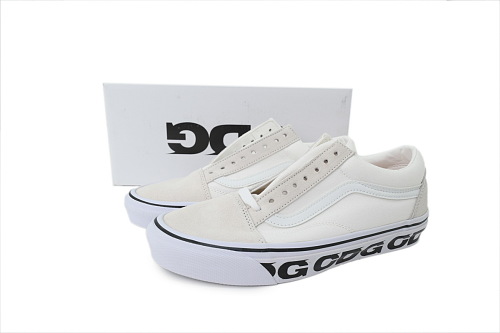 vans_old_skool_commes_des_garcons_white__vn0a4p3xqlz_1E84C1F0D991C.jpg