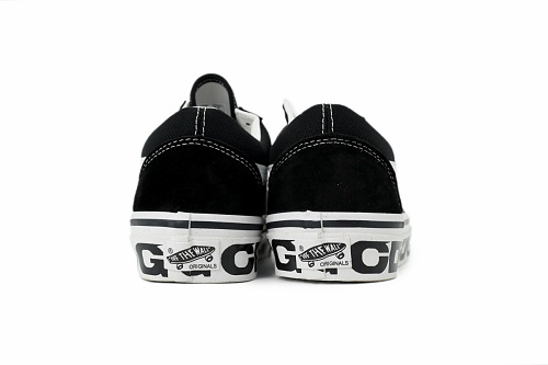 vans_old_skool_lx_comme_des_garcons_black_vn0a4p3x60e_1E84C3A4E6316.jpg